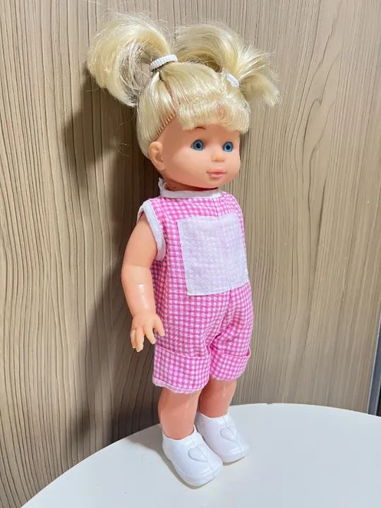 Boneca - Foto 4