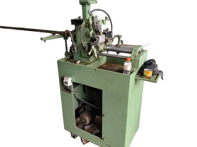 Torno Automático T J A 25