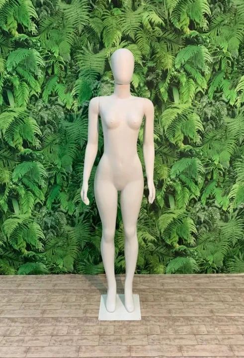 MANEQUIM DE PLASTICO FEMININO