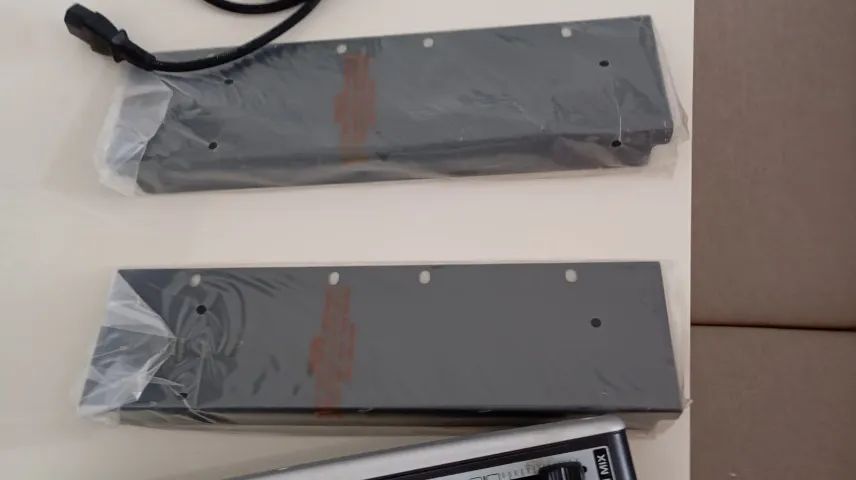 Mesa de Som/Mixer Behringer com 16 canais 1622USB - Foto 3