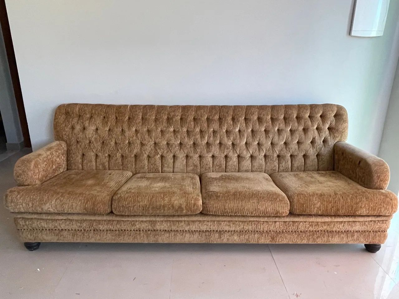 Conjunto sofá 4 lugares e 2 poltronas anos 80 divido 3x sj