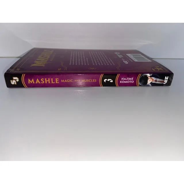 Mashle Magic and Muscles Volume 3 em inglês - Viz Media - Foto 3