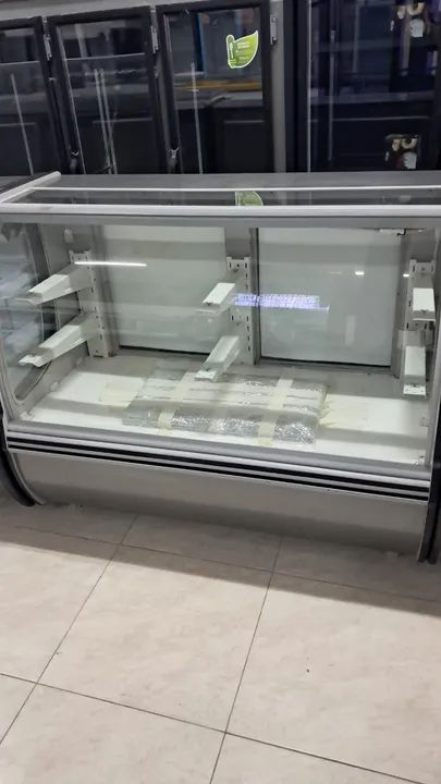 Balcão Vitrine Neutra 1,40m - Gelopar