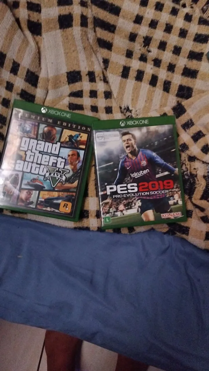 Jogos Xbox One: GTA V Premium Edition e PES 2019