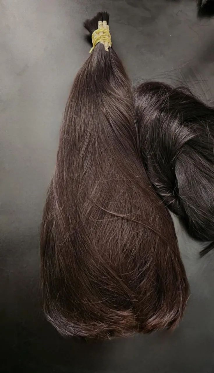 CABELO BRASILEIRO 55CM! 8,90 O GRAMA. TEMOS OUTRAS OPÇÕES. NA FOTO TEM 200G. 
