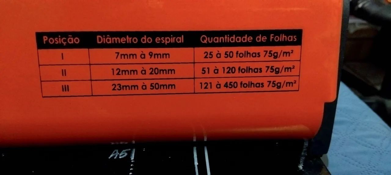 Vendo mini gráfica rápida com insumos para encadernação - Foto 2