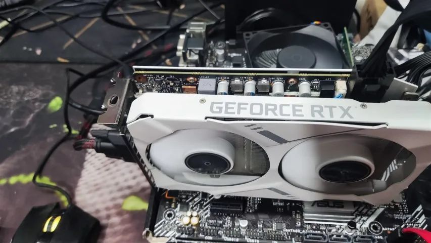 RTX 2070 8GB Galax White - Foto 4