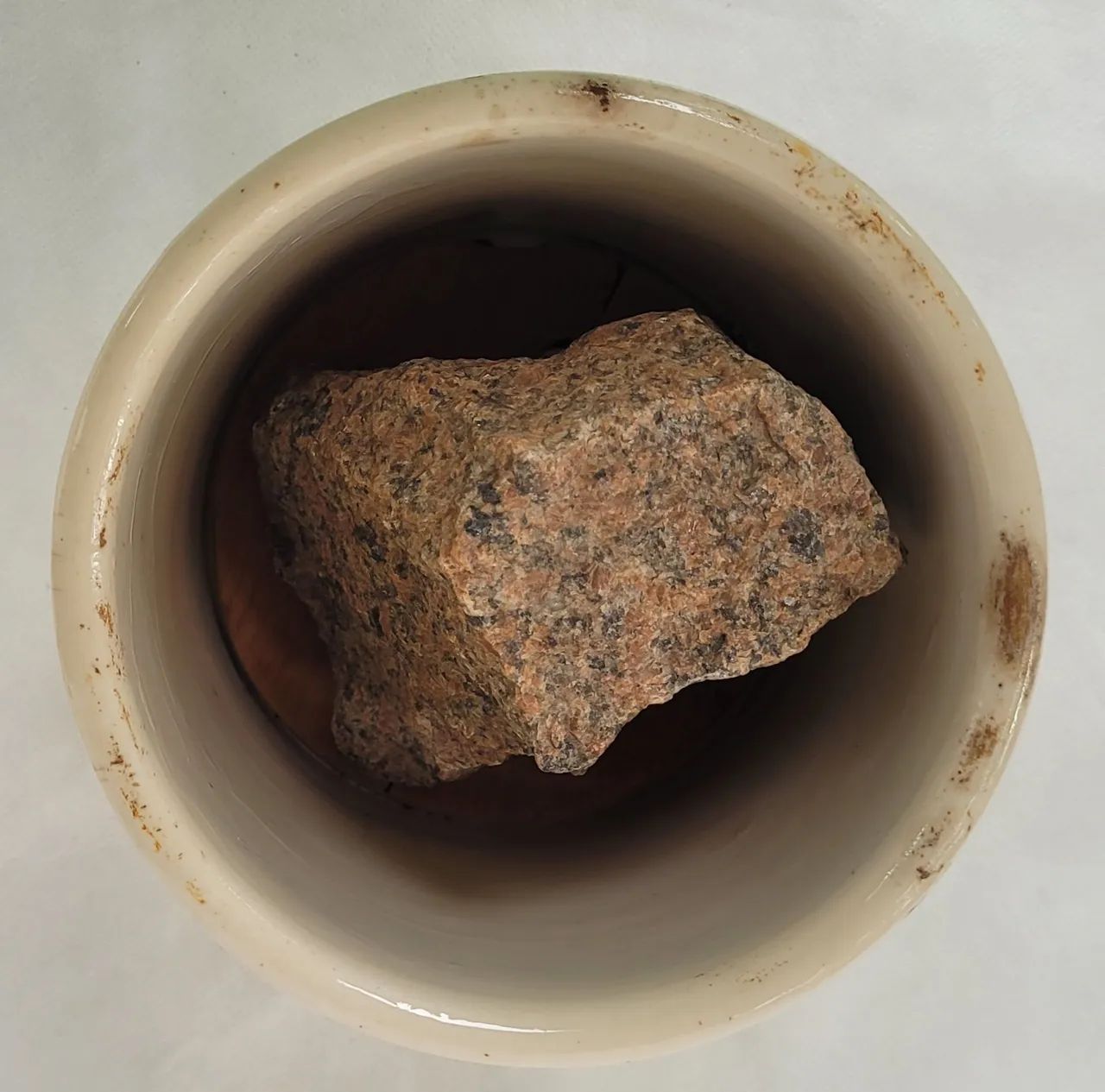 Raridade: kit pote cerâmico, tampa madeira e pedra granito para fazer chucrute - Foto 6