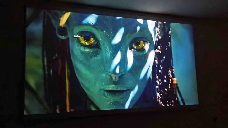 Projetor Thundeal TD80W NOVO - Foto 3