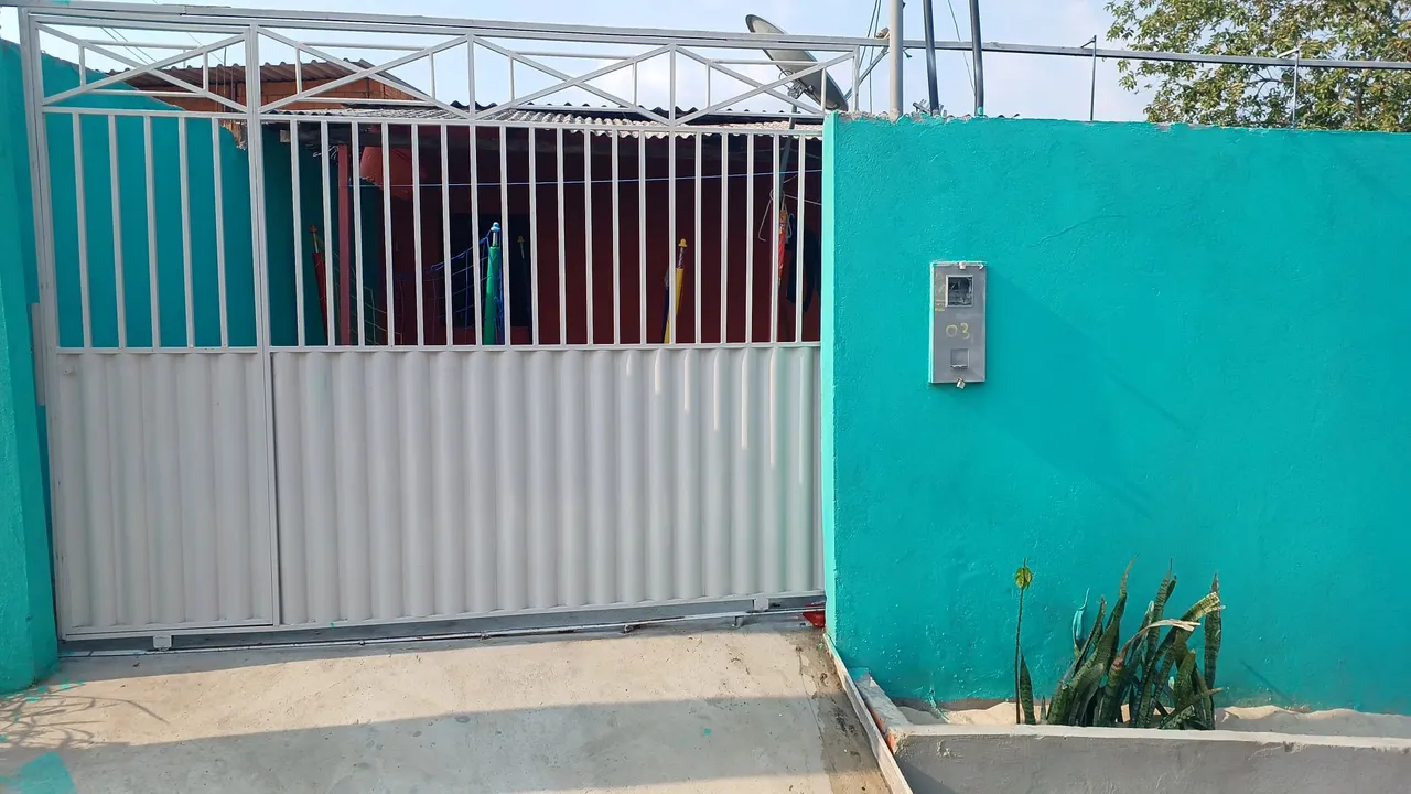 Vende-se ou troca-se esta casa no João Paulo 2