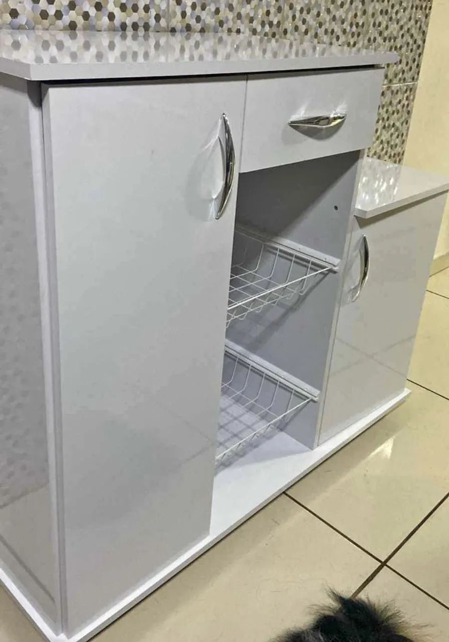 Balcão fruteira para micro-ondas 