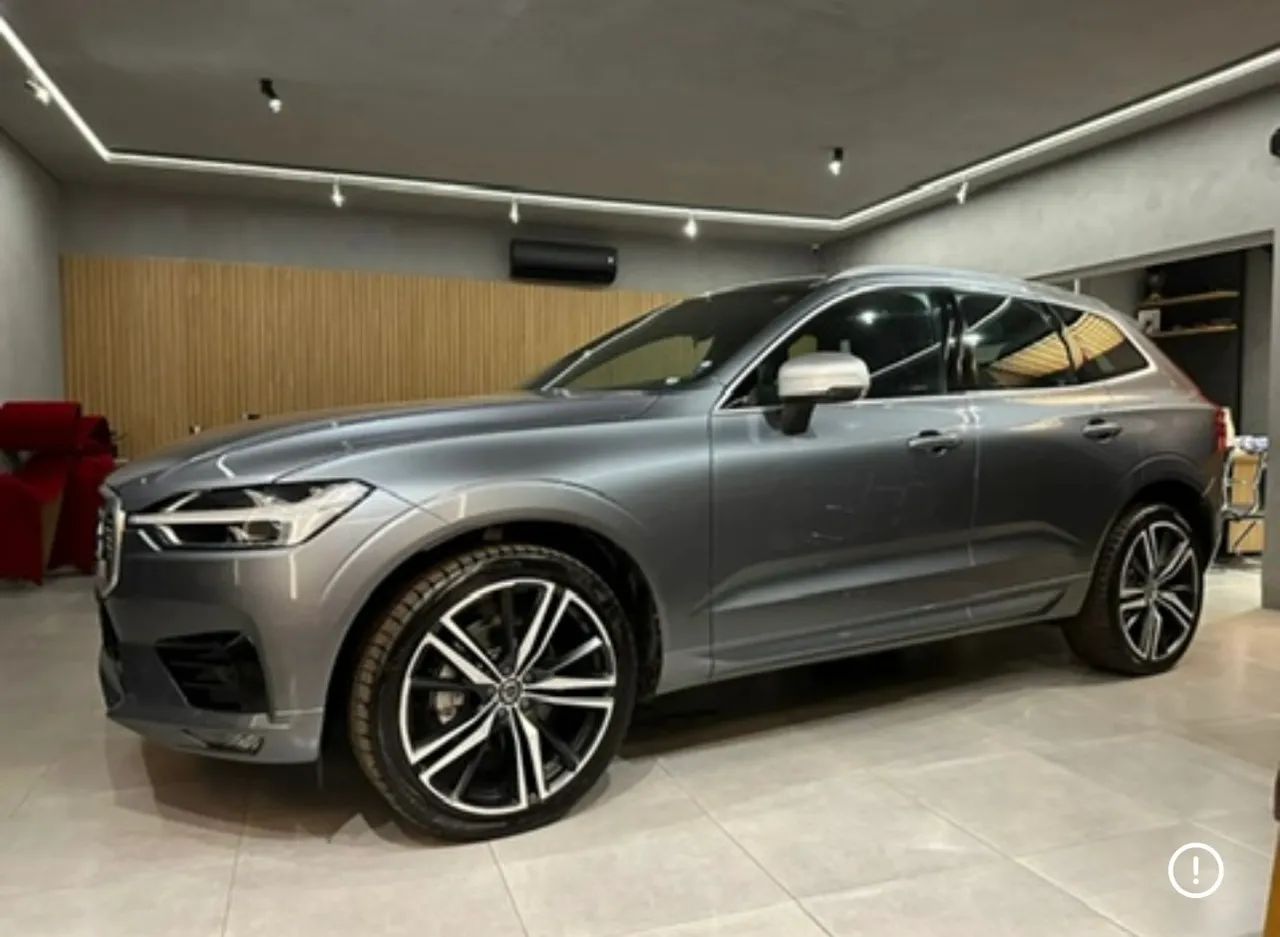 VOLVO XC60 R-DES 