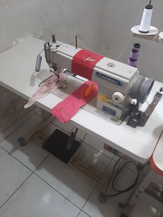 Máquina de Costura interloque  - Foto 2