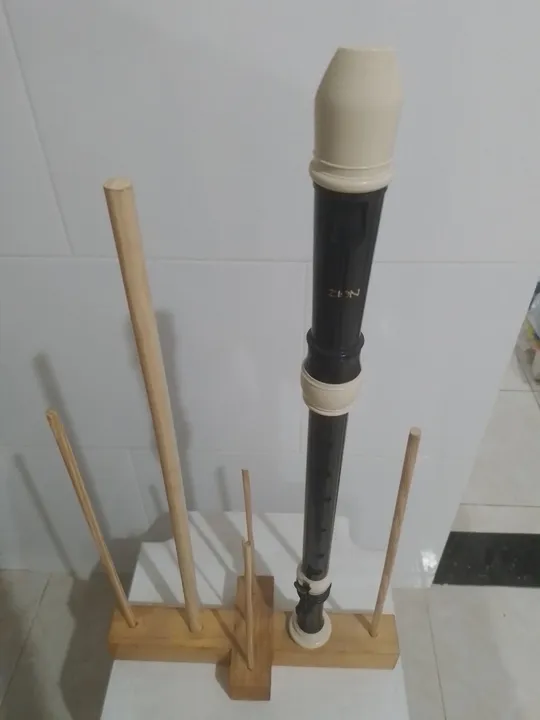 Flauta doce tenor - digitação barroca