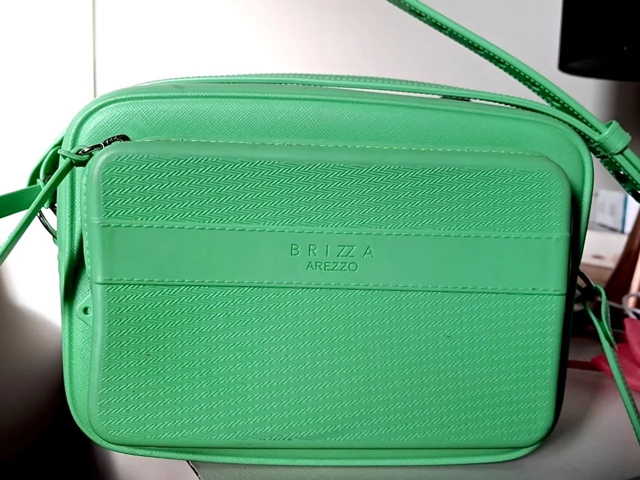 Bolsa Arezzo Brizza Verde - Foto 5