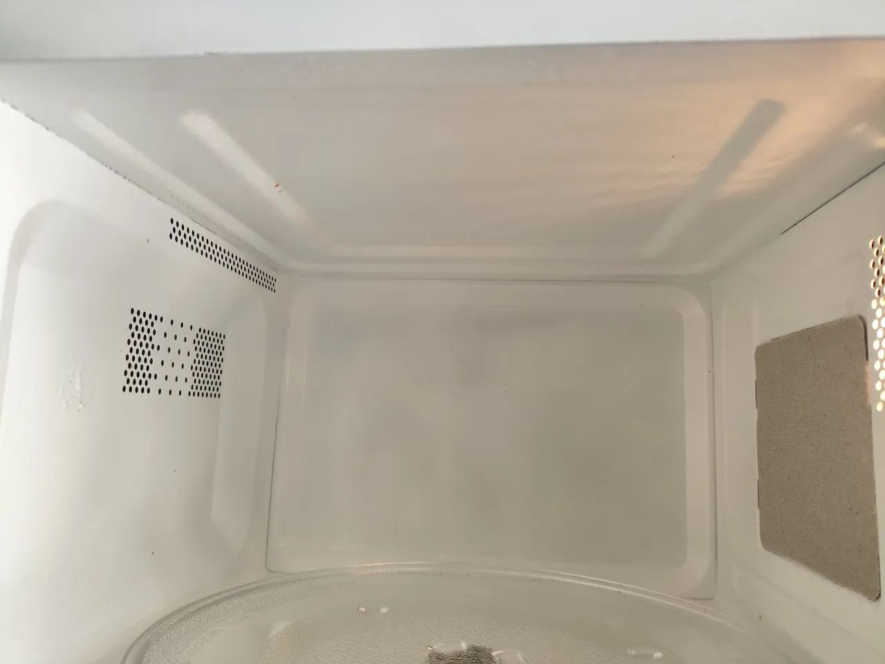 Microondas Electrolux,18 lts,110 volts, entrego e dou garantia  - Foto 4