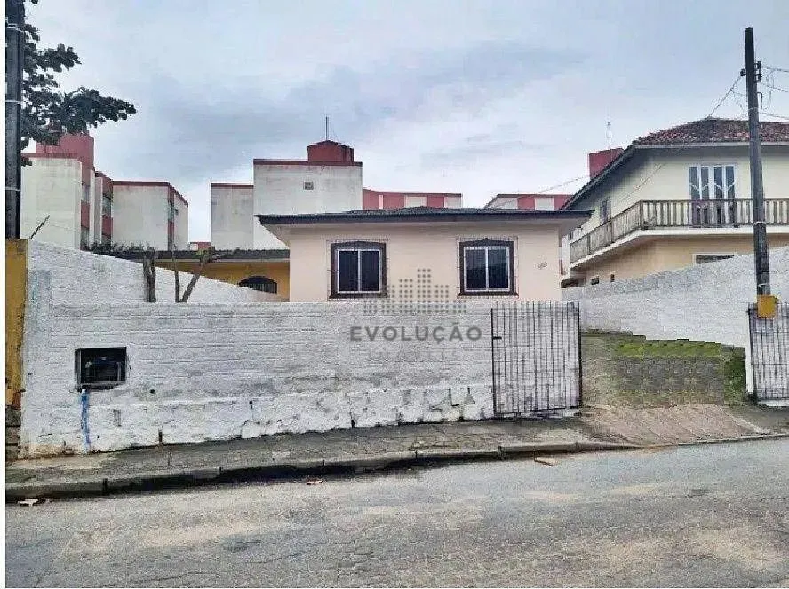 CASA 3 Quartos, 5 Vagas, Churrasqueira - São Luiz