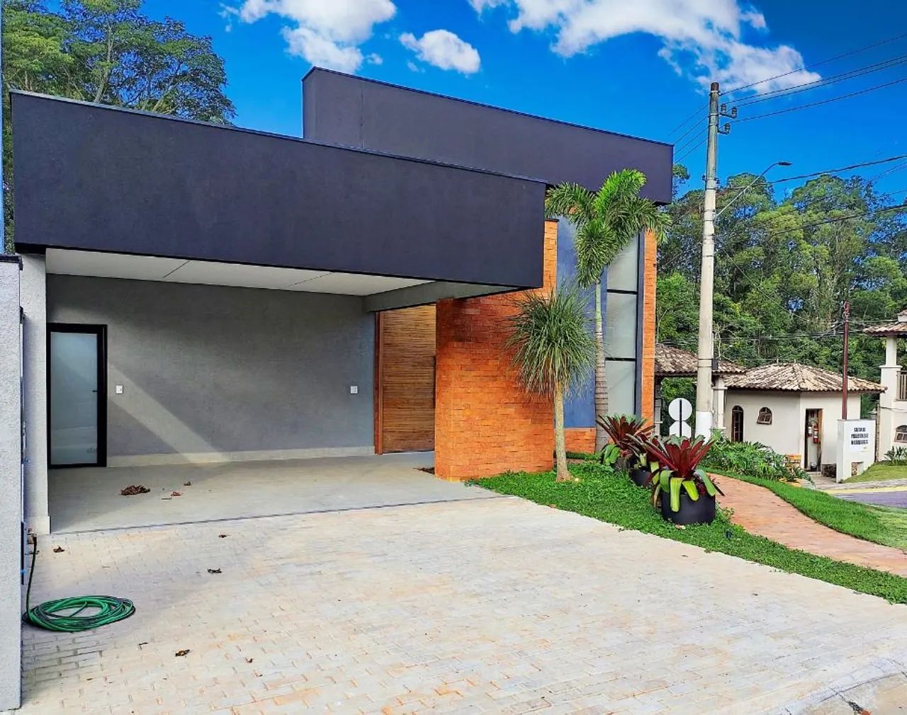 Casa com 3 dormitórios à venda, 187 m² por R$ 1.500.000 - Residencial Floresta São Vicente - Foto 4