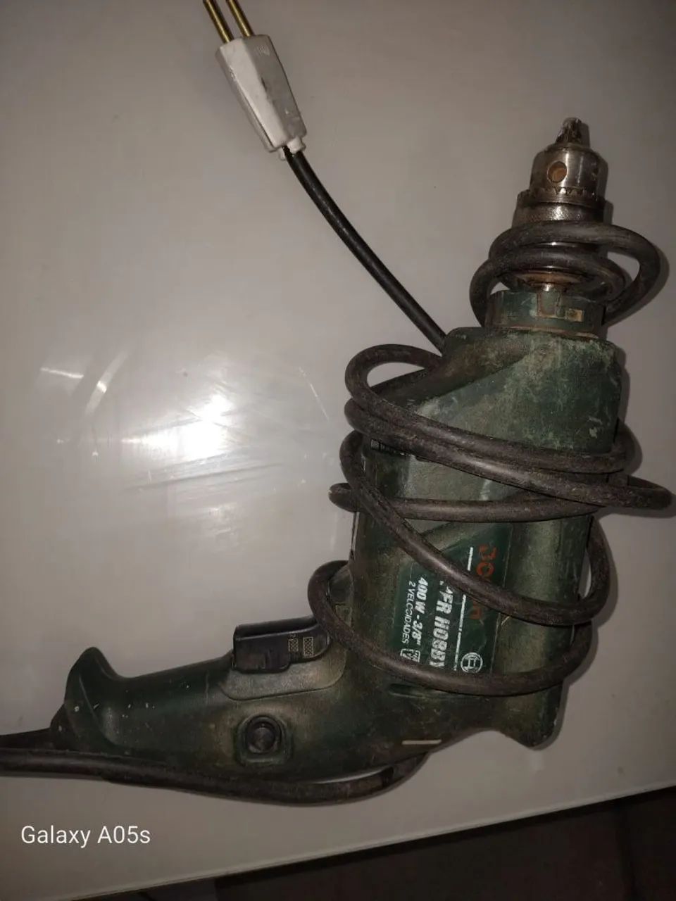 Furadeira e Parafusadeira Bosch FR Hobby 400W