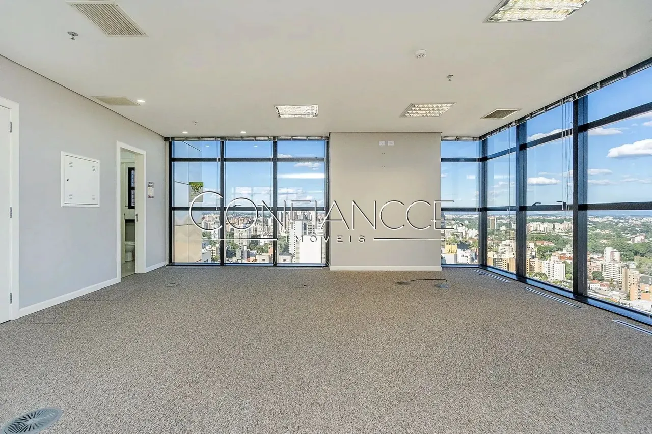 Sala comercial para alugar em Alto Gloria, Curitiba - PR | Confiancce Imóveis