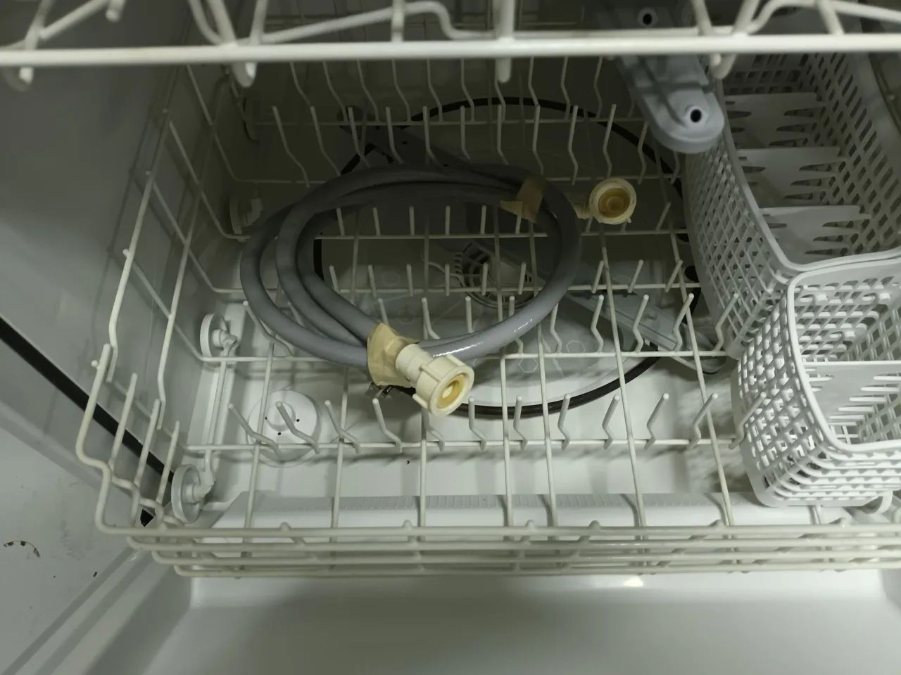 Lava Louças Embutir - Frigidaire - 110v - Foto 4