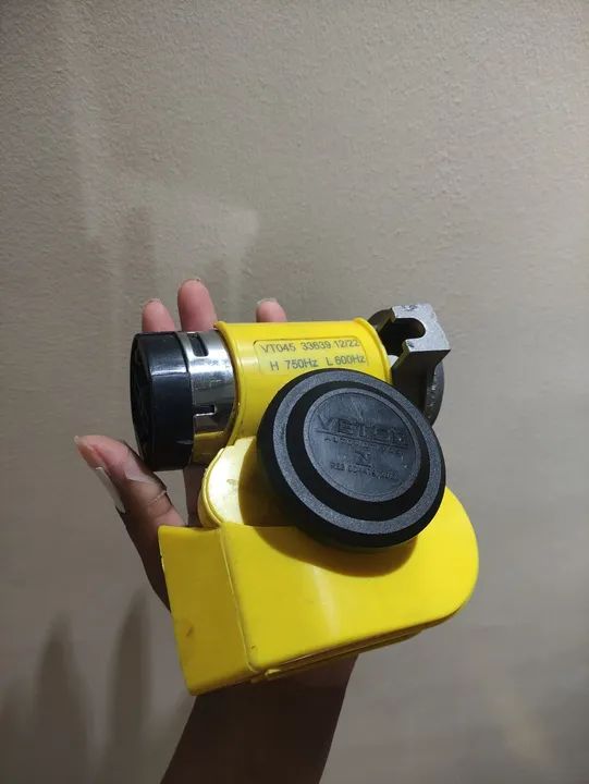 Buzina Compressor 12v Alta Potência Carros Vans E Utilitários