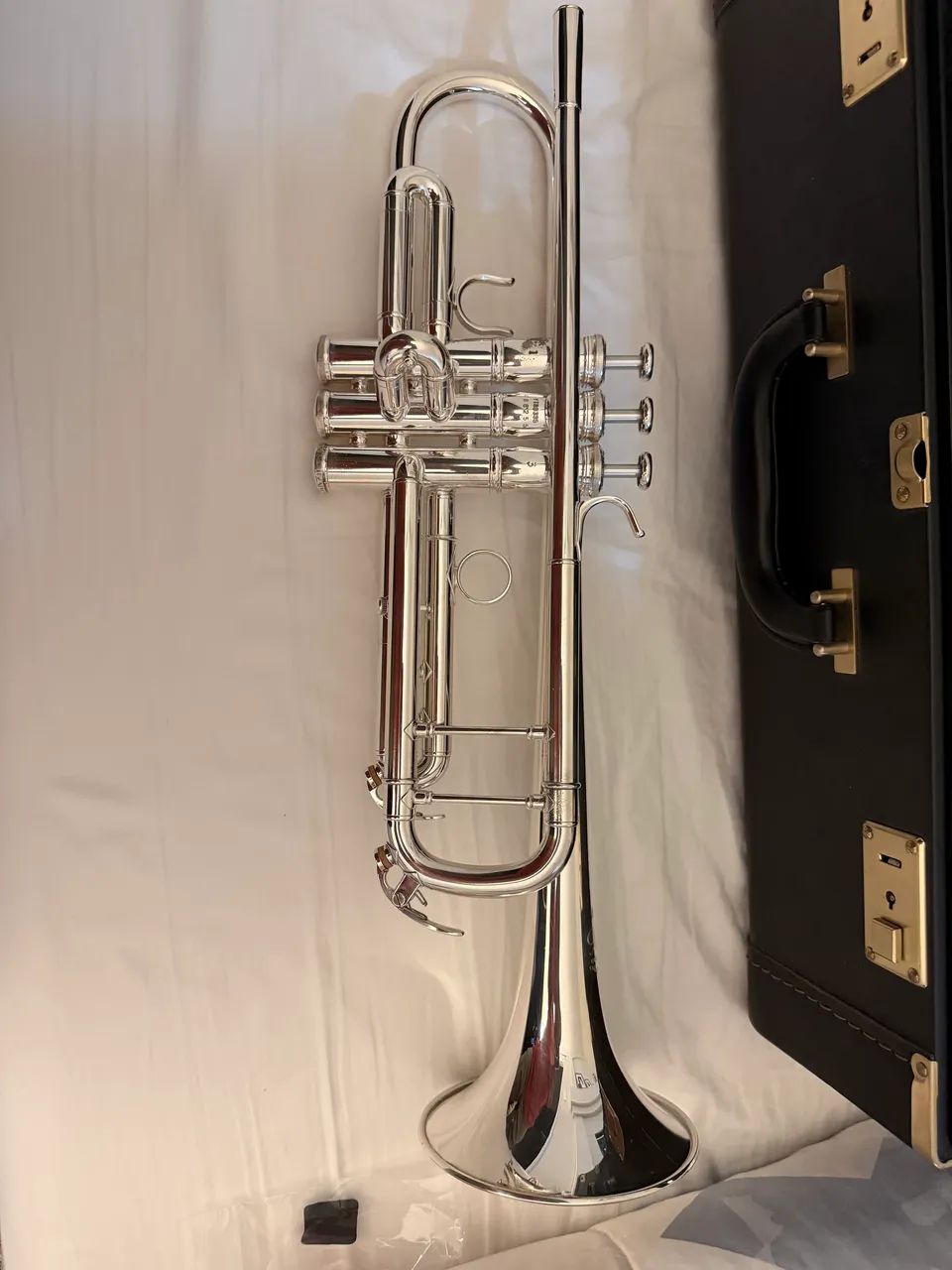 Trompete yamaha ytr 8335S XENO ,made in Japan - Instrumentos