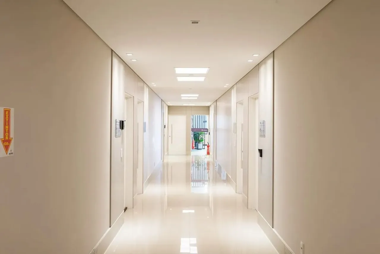 SALA COMERCIAL em JOINVILLE - SC, AMÉRICA