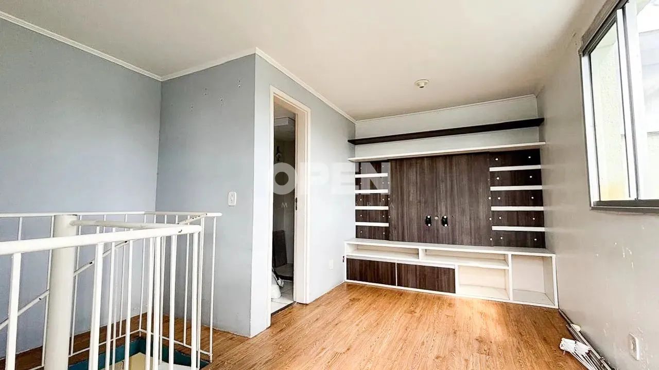 Cobertura duplex com 03 dormitórios, localizada no bairro Igara, em Canoas.