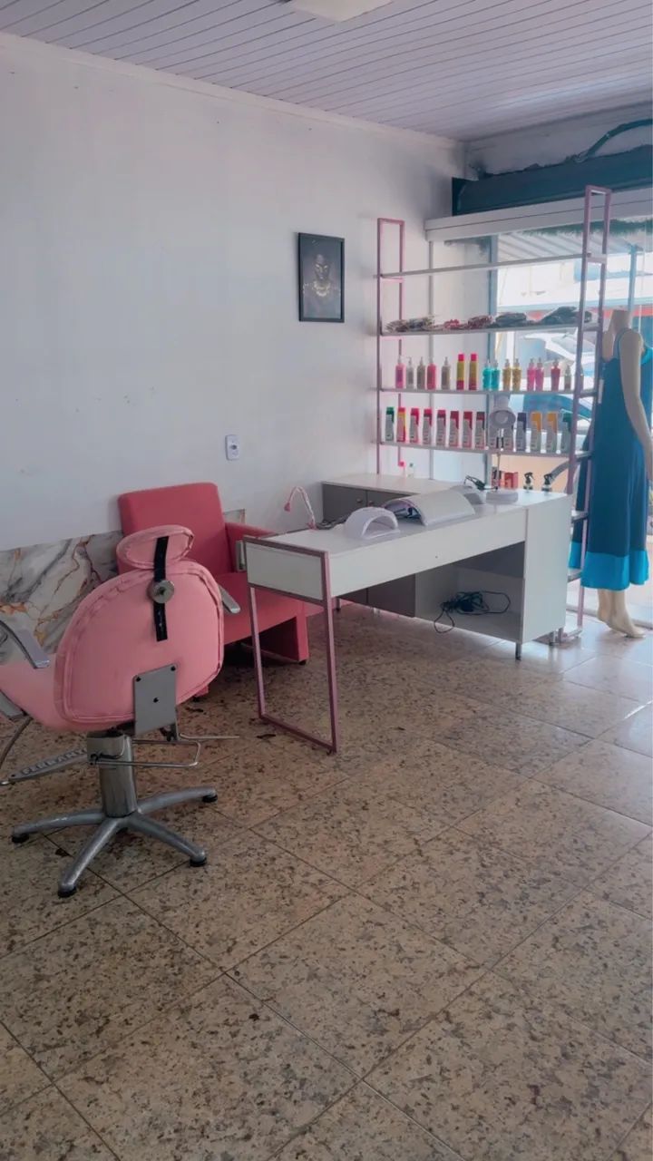 Vendo salão de beleza completo em águas lindas  - Foto 4