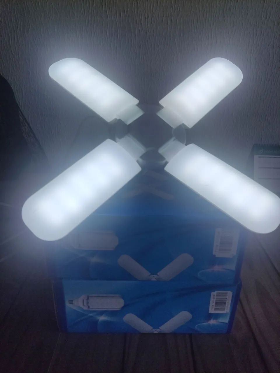 LAMPADA LED SUPER BRANCA  - Foto 2