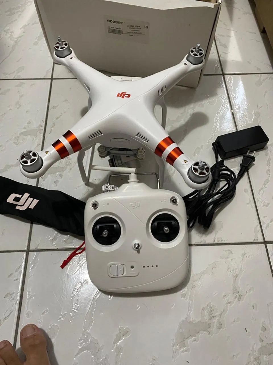 Drone DJI Phantom 3 - Foto 3