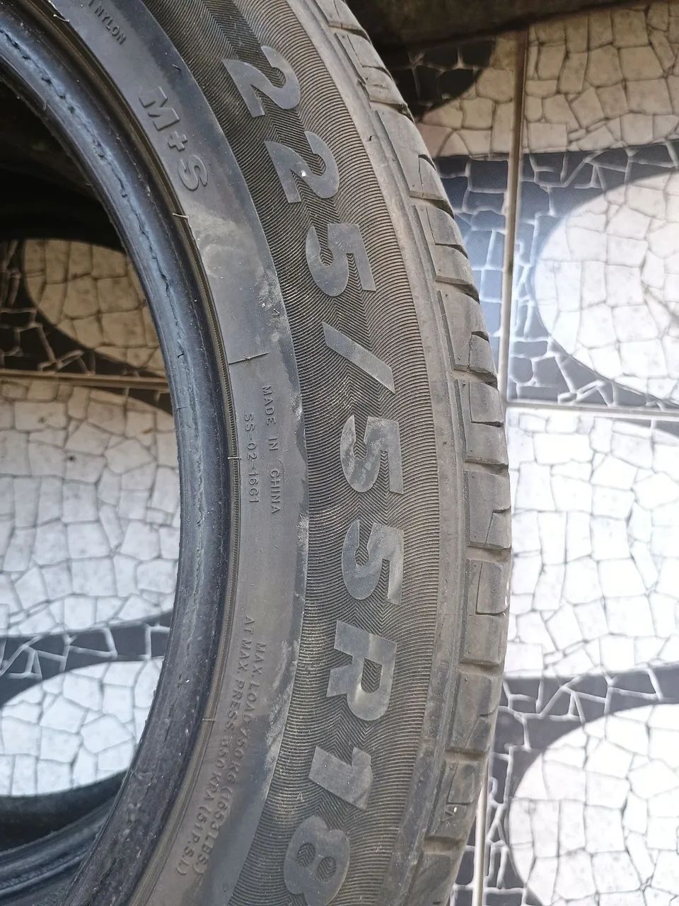 Pneus  aro 15 e 18