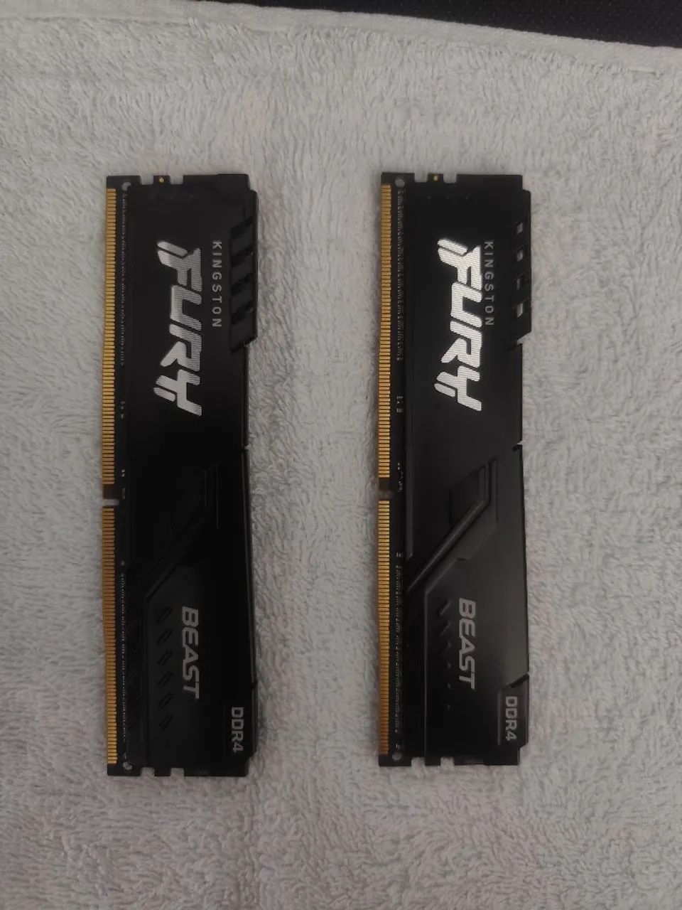 [USADO] 2x8 Memória RAM Kingston Fury Beast DDR4 3200 Mhz CL16 - Foto 3