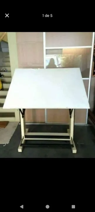 Mesa de Desenho Dobrável