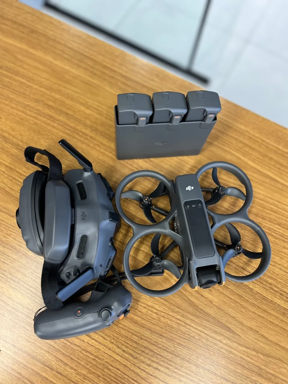 DJI Avata 2 - Drone FPV Completo