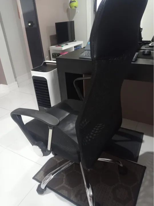 Cadeira Giratória com Rodas - Foto 2