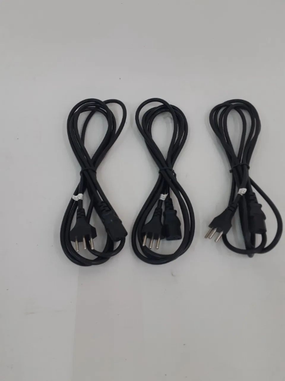 Cabo alimentação micros e perifericos. - Foto 2