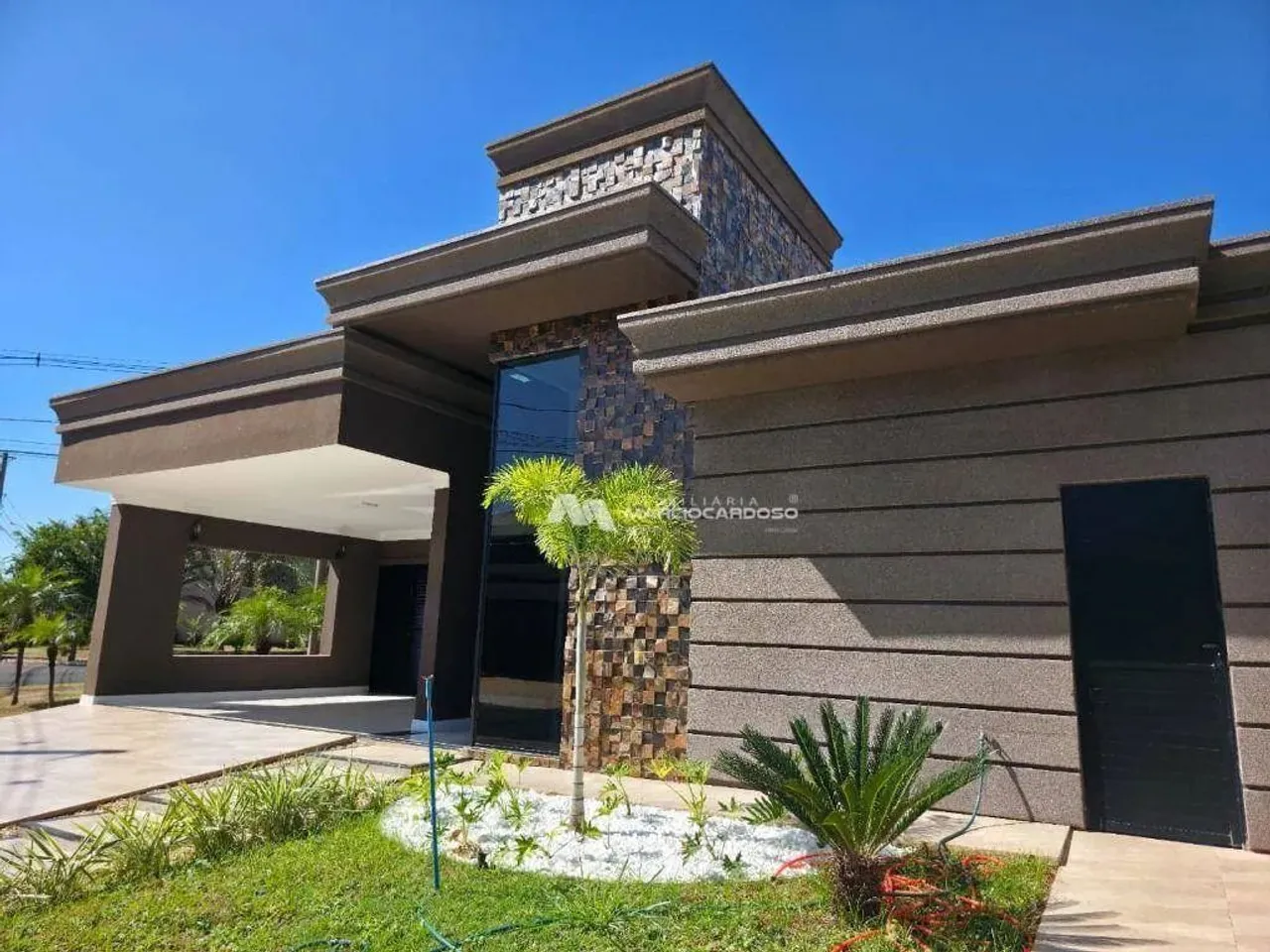 Casa com 3 dormitórios à venda, 208 m² por R$ 1.750.000,00 - Gaivota II - São José do Rio