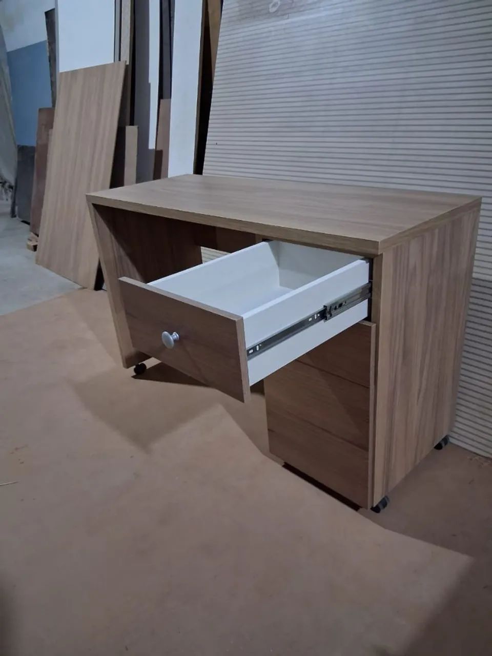 Escrivaninha nova 100%MDF - Foto 4