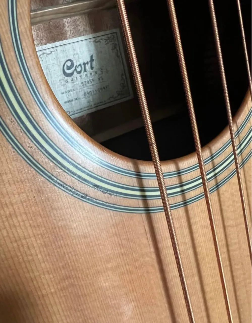 Só venda - Baixolao Cort Com captação fishman e hard case da RockCase by Warick - Foto 4