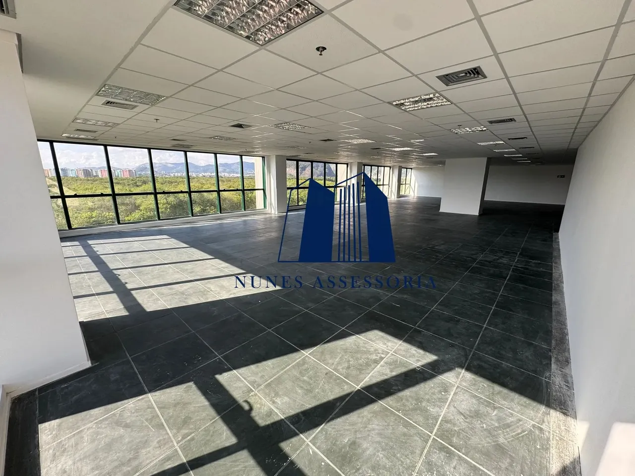 CEO Corporate - Sala Comercial Corporativa - 433m² - Piso Elevado - Ar condicionado Dutado