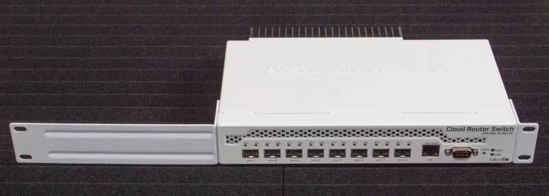 Switch Roteador Cloud CRS 309 CRS309-1G-8S+IN - Foto 4