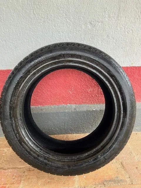 PAR PNEUS COM 5000 KM RODADOS BRAVURIS 4X4 225/55 R 18 98V 1 COM AVARIA E OUTRO SEM AVARIA