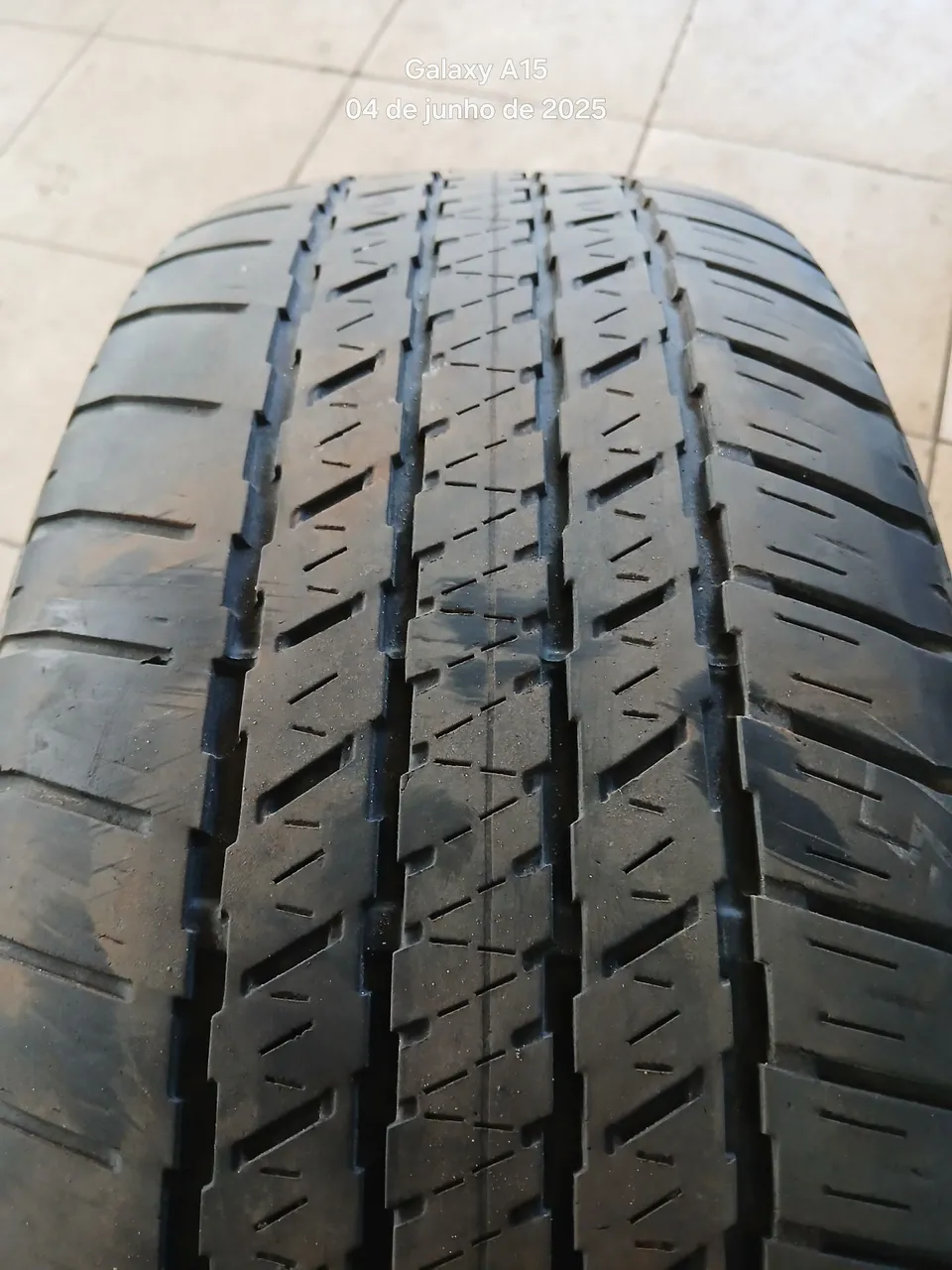 4 pneus BRIDGESTONE 265/60/18