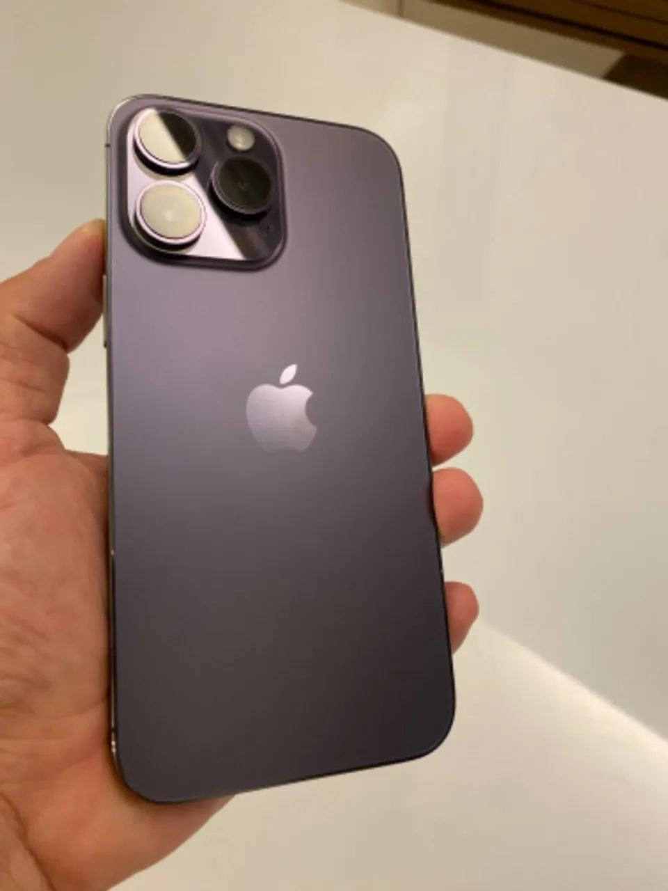 iPhone 14 Pro Max roxo, 128 GB.