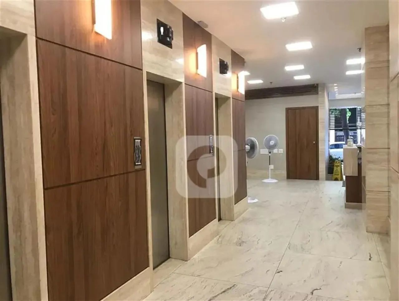 Conjunto Comercial / Sala à Venda  32m² Nossa Senhora de Copacabana - Foto 3
