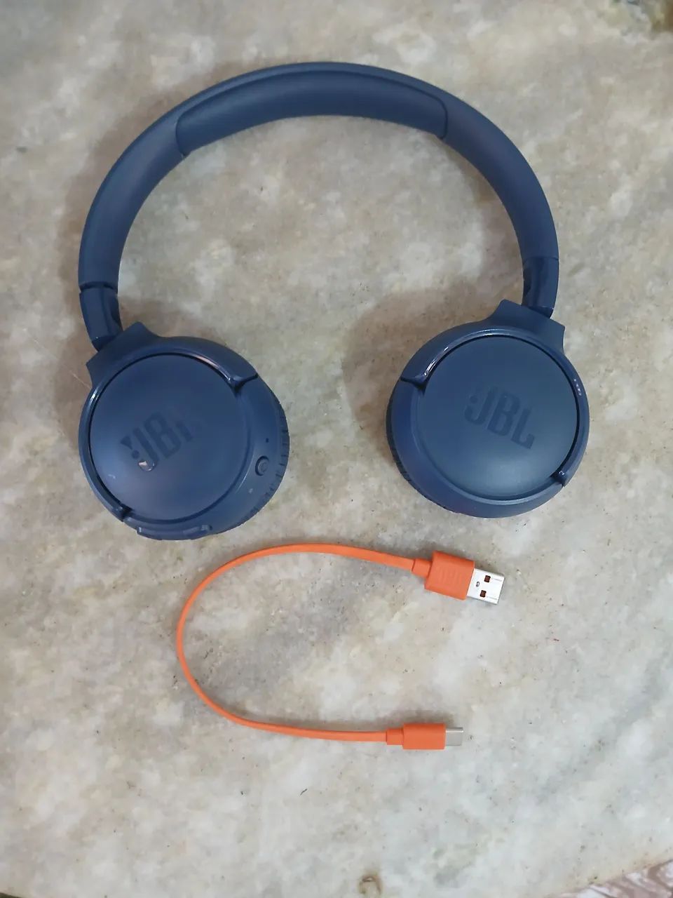 Fone de Ouvido JBL Bluetooth 