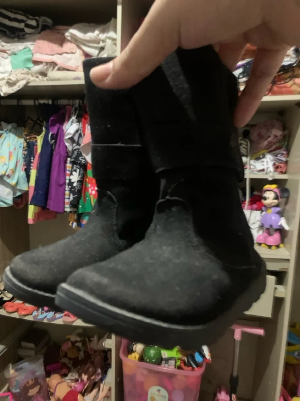 Botas infantis pretas
