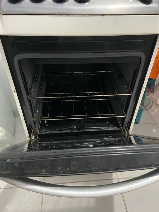 Fogão eletrico 4 Bocas Usado